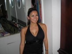 Latina girlfriend with big tit  - hardcore pics 5/50