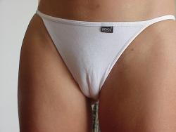 Camel-toe selection 33/34