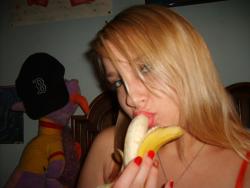 Nice blond girl and her self pics 37/41