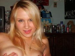 Nice blond girl and her self pics 28/41