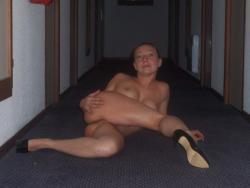 Amateur strip show on hotel hall 5/10