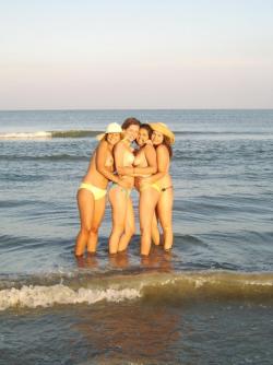Nice girls at trip to nude beach 42/71