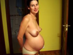 Amateurs pregnant girl 04  39/50