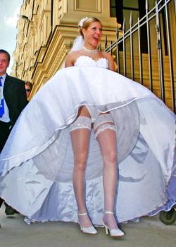 Wedding upskirt 26/39