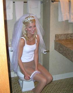 Young brides and her wedding day no.01  4/24