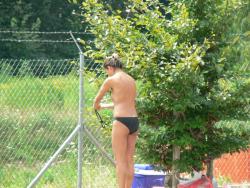 Voyeur teens at beach (bikini and topless pics) 2/34