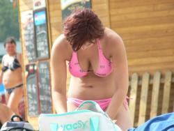 Voyeur teens at beach (bikini and topless pics) 24/34