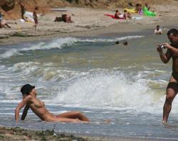 Voyeur at nudistbeach / fkk  67/96