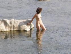 Voyeur at nudistbeach / fkk  77/96