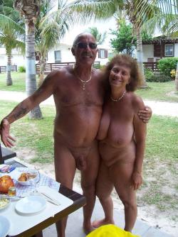 Nudist couples / fkk  55/75