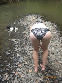 Camping slut (29 pics)