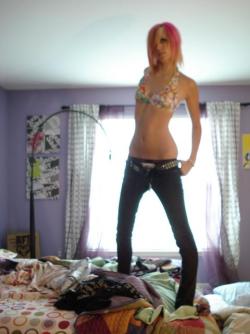 Naked emo girl 14/70