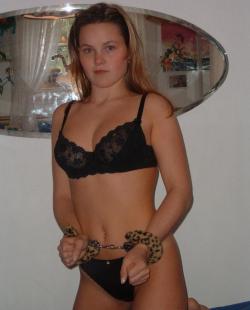 Amateur girlfriend anna on holiday  35/49