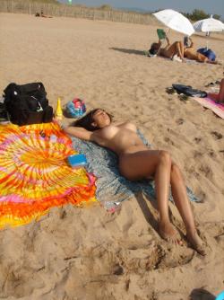 Pikotop - jenn at nude beach  5/17