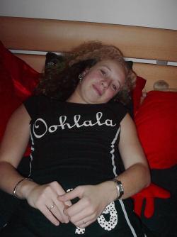 Hot german curly girlfriend spreads (28 pics)