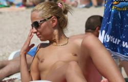 Amateur candid beach voyeur 2  22/39