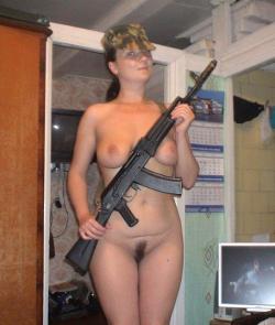 Army girls  and hers naked private pics 22/28