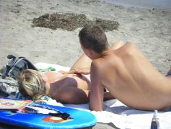 Teen on nudist beach set  young teen girl fkk 6(17 pics)