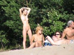 Natural outdoor nudism fkk  12/17