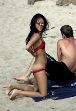 Teen on nudist beach set - young teen girl fkk 27/35