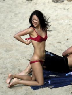 Teen on nudist beach set - young teen girl fkk 26/35