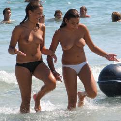 Topless teens on beach set -young teen girl fkk 9/43