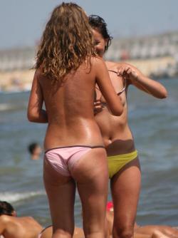 Topless teens on beach set -young teen girl fkk 30/43