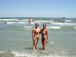 Nice girls on nudist beach 34/44