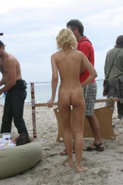 Nude in public  38/54