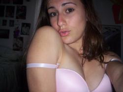 Naked teen - frinds girlfriend 4/92