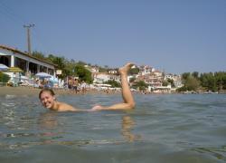 Holidays with girlfriend - on the beach 6/35