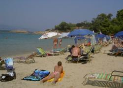 Holidays with girlfriend - on the beach 16/35