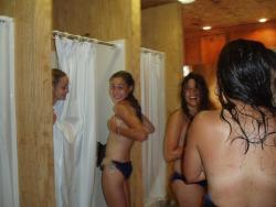 Girls in the shower 2 43/44