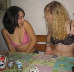 Amateurs: strip poker. part 2.  38/48