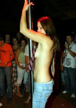 Amateurs: stripping in the nightclub. part 3.  21/47
