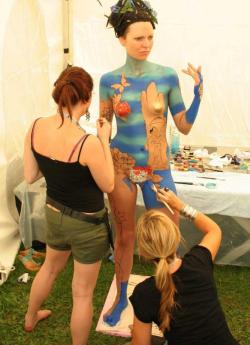 Amateurs: body painted girls. part 8.  27/48