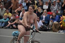 Nude on bicycle in public 99 (22 pics)