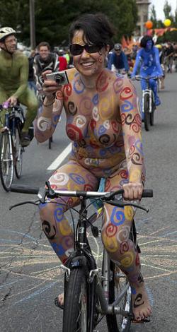 Nude on bicycle in public 99  3/22