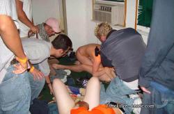Young girls at party- drunk teenagers - amateurs pics 24 18/48
