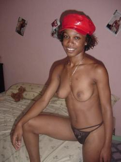 Africa tour - naked black amateur girl 02 52/88