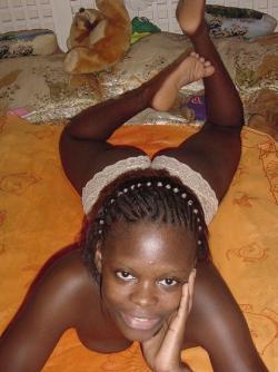 Africa tour - naked black amateur girl 05 13/66