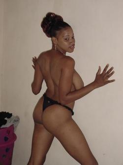 Africa tour - naked black amateur girl 03 41/121