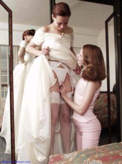 Wedding pics - amateur erotic - brides 44/80