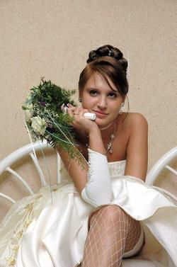 Wedding pics - amateur erotic - brides 60/80