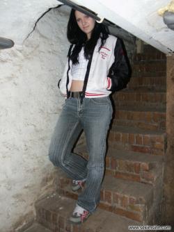 Nice ex girl chantal in basement  2/51