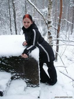 Nice ex girl chantal in snow  26/51