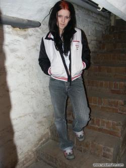 Nice ex girl chantal in basement  3/51