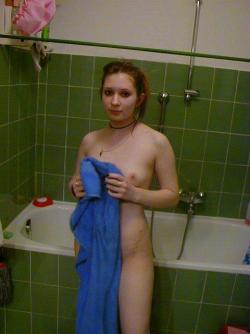 Hot amateur redhead hippy teen girlfriend 4/53