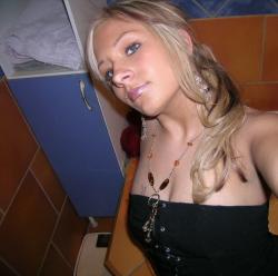 Teenie selfphotos  7/95