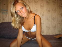 Pikotop - blonde girlfriend in underwear at home 8/15